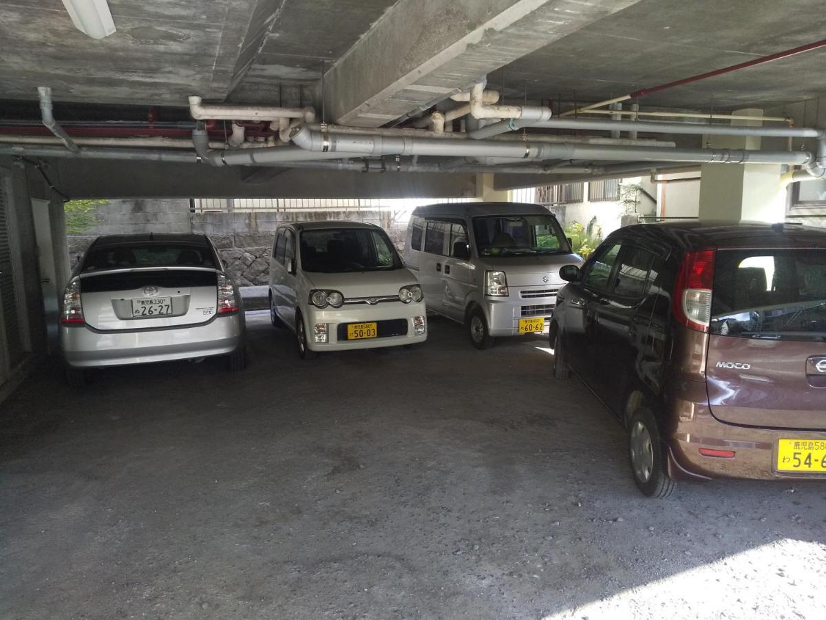 民宿茶々アンド桃 קאגושימה מראה חיצוני תמונה